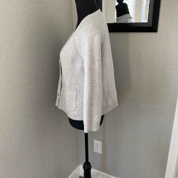 J.CREW V-Neck Button Cropped Cardigan Sweater Light Gray XS - Picture 8 of 12